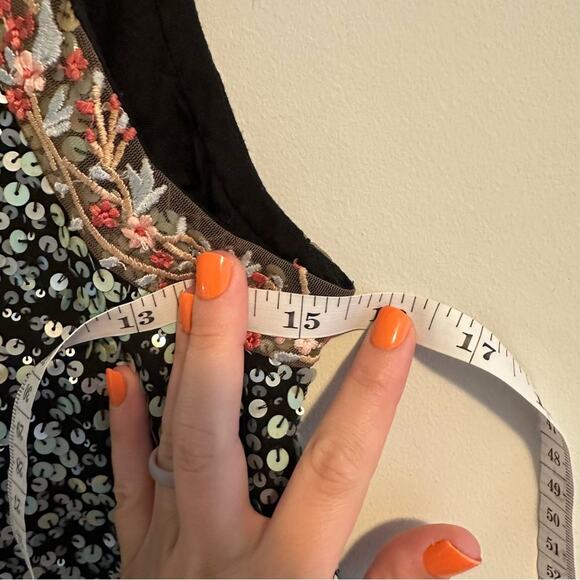 Anthropologie Varun Bahl Blue Sequin Floral Embroidered Mini Dress 6 - Picture 11 of 11